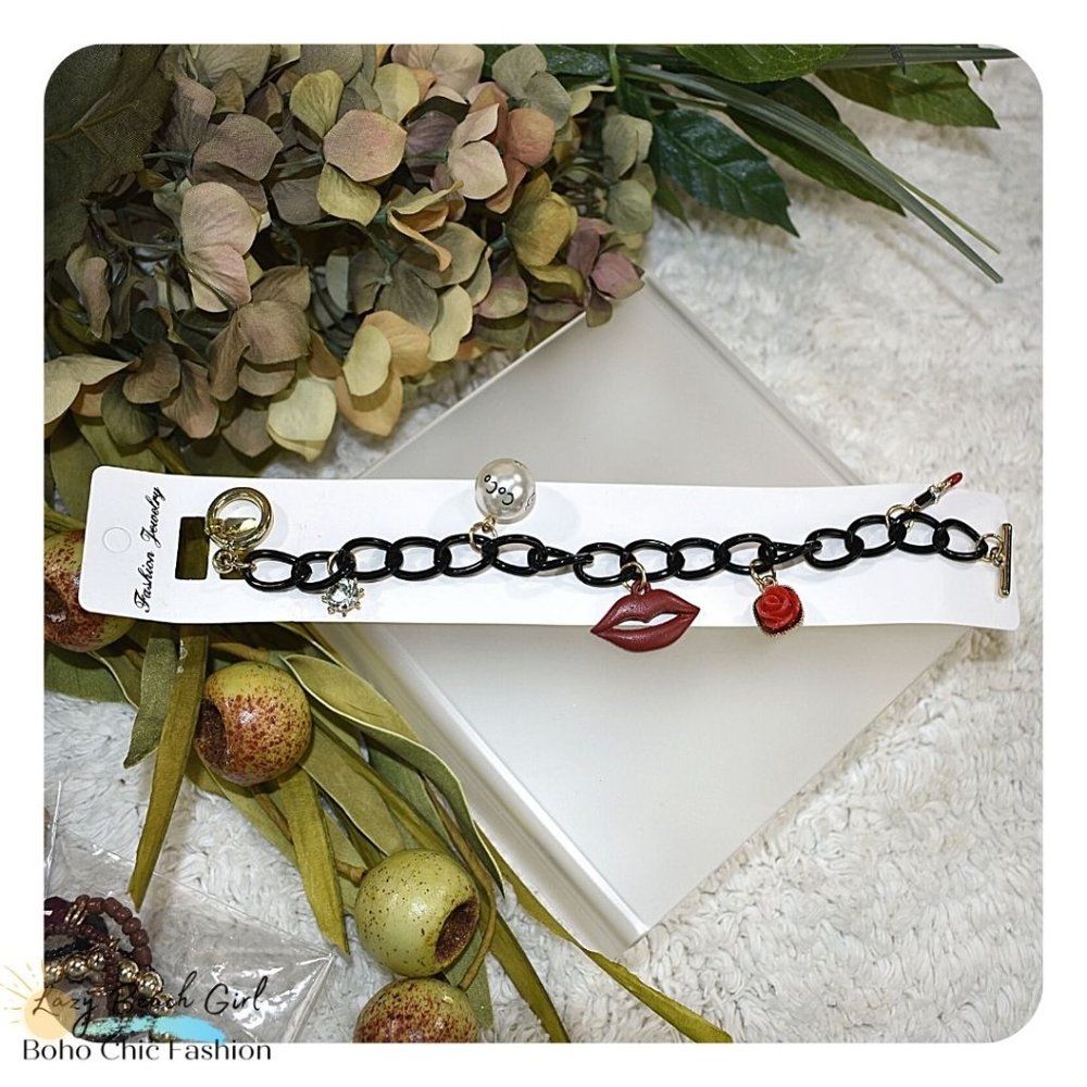 Black Chain Link Lips Bracelet